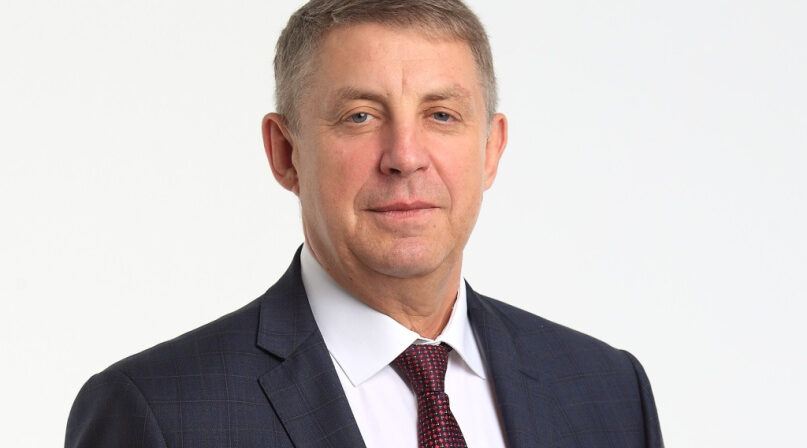 Губернатор Александр Богомаз поздравил брянских волонтеров с праздником