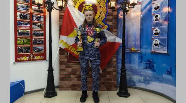 Хрупкая девушка с сильным характером на службе в Росгвардии