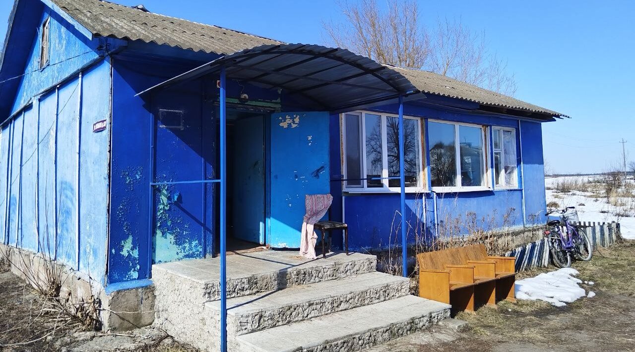 В Выгоничском районе начался капитальный ремонт Малфинского сельского клуба