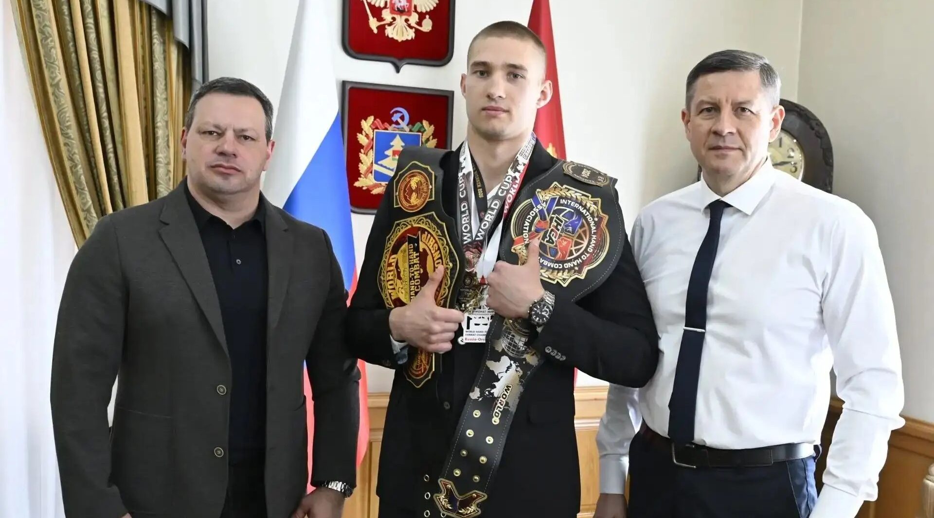 Егор Ковальчук поздравил с блистательной победой спортсмена Александра Горохова