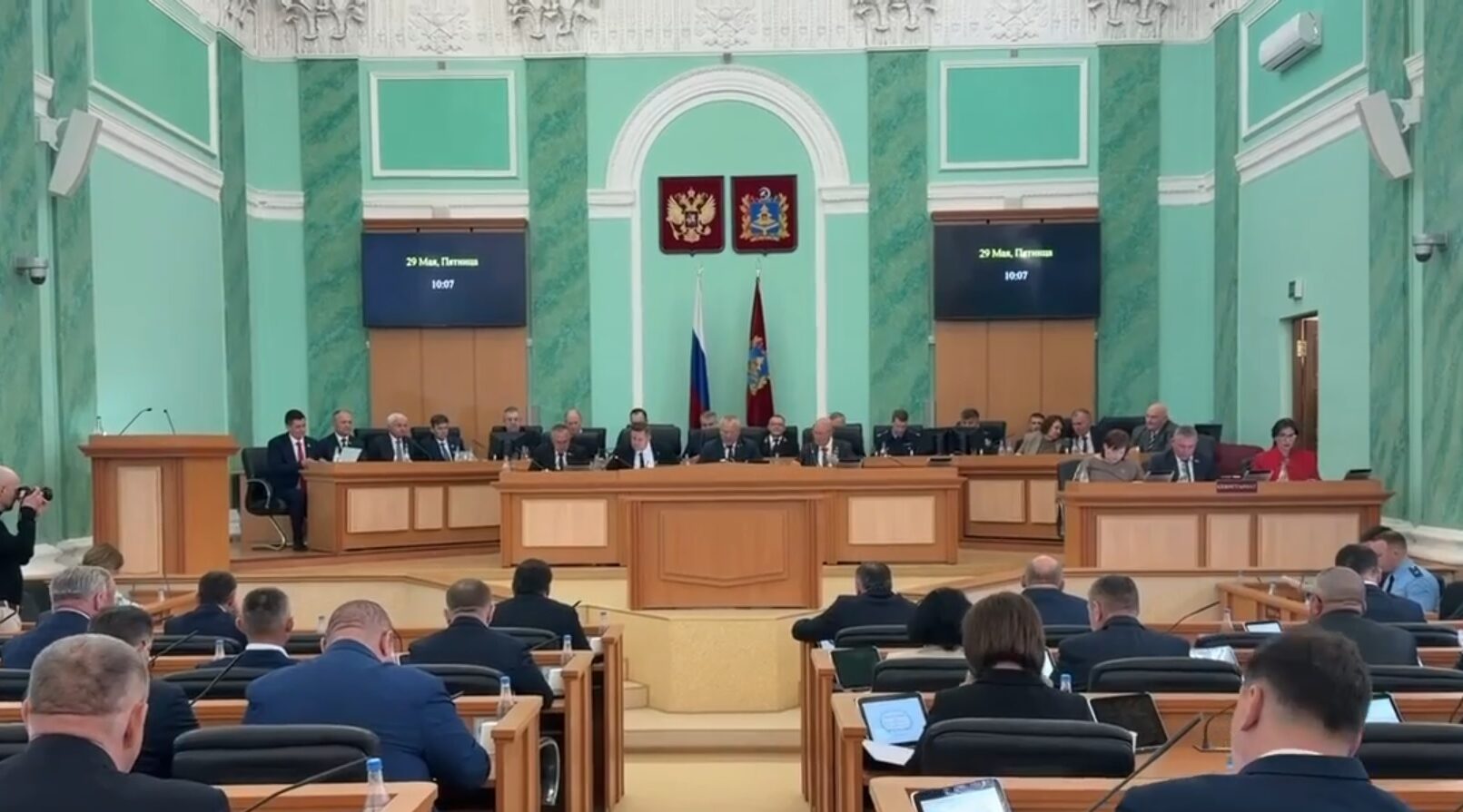 На заседании Брянской областной Думы принят ряд важных законов