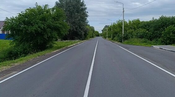 По нацпроекту в Севском районе Брянской области отремонтированы участки дороги Комаричи-Севск
