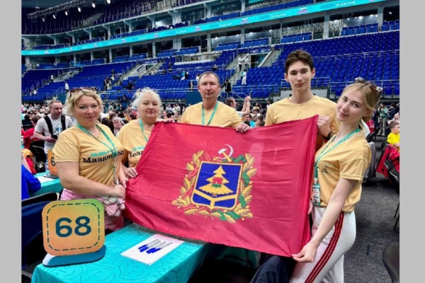 Две брянские семьи вышли в финал федерального конкурса «Это у нас семейное»