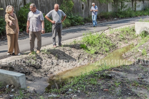 По нацпроекту «Безопасные качественные дороги» капитально отремонтировали улицу Космонавтов в Брянске