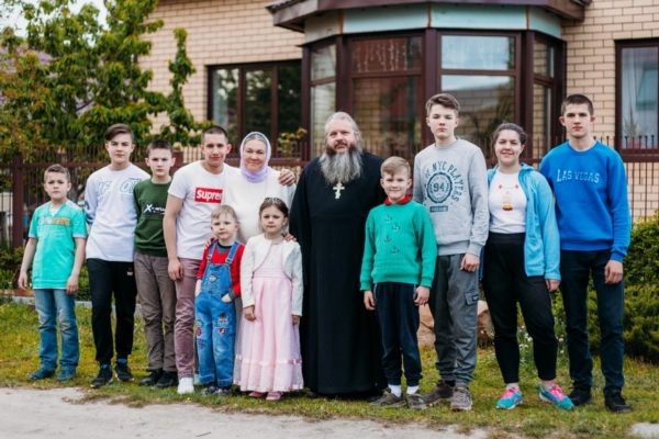 Семья Ляпченковых из Брянска победила в конкурсе «Семья Года»