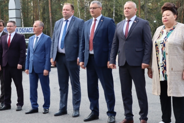 Брянскую делегацию на бизнес-форуме «Гомель-Брянск» возглавил Валентин Суббот