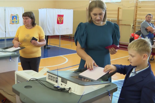 Выгоничи голосуют активно