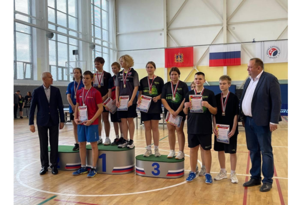 Во Дворце единоборств прошел чемпионат Брянска по настольному теннису