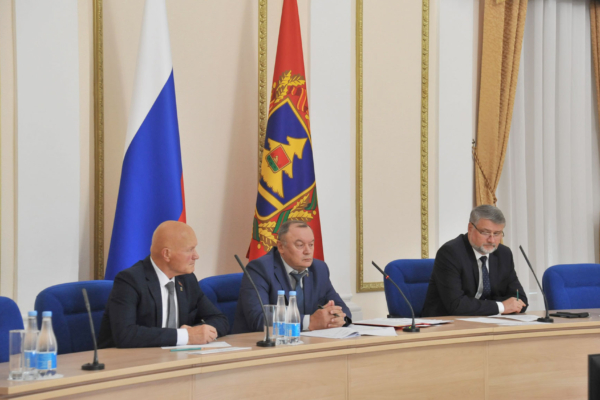 В областном Правительстве обсудили меры по обеспечению безопасности дорожного движения