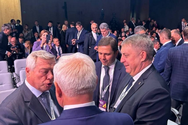 Александр Богомаз принял участие в пленарном заседании «Российский агропром – 2030: пути достижения технологического лидерства»
