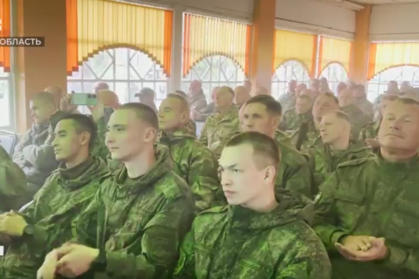 В череде учений у бойцов отряда «БАРС-Брянск» нашлось время для праздника