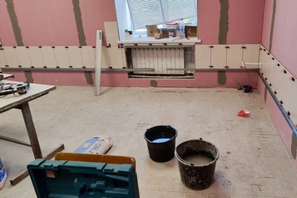 В этом году брянские специалисты выполнили ремонт 6 объектов образования в Брянке