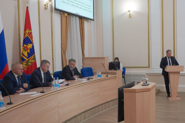 В Брянской области проводится работа по обеспечению жильем молодых семей