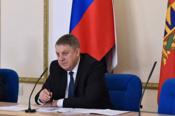 Александр Богомаз поздравил брянцев с Днем защитника Отечества