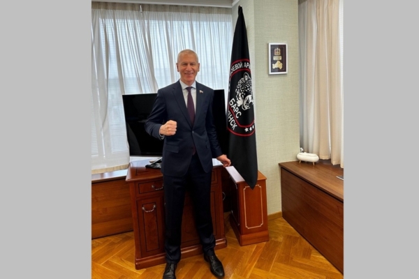 В Госдуме появилось знамя «БАРС-Брянск»