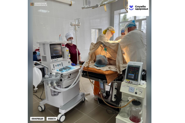 Дубровская ЦРБ получила по нацпроекту современный наркозный аппарат