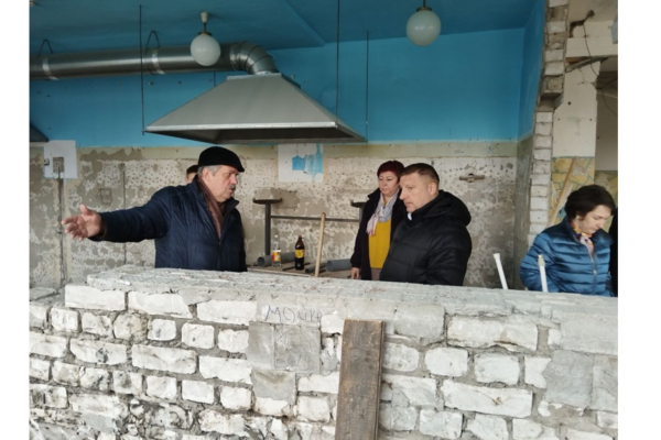 Продолжается капремонт Кокинской школы