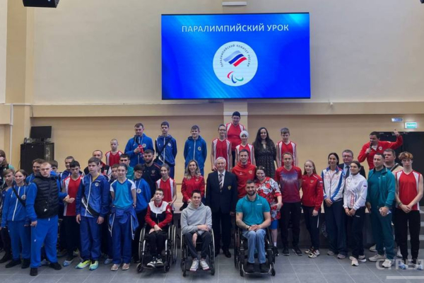 В Брянске проходят мастер-классы с паралимпийцами в рамках премии «Возвращение в жизнь»