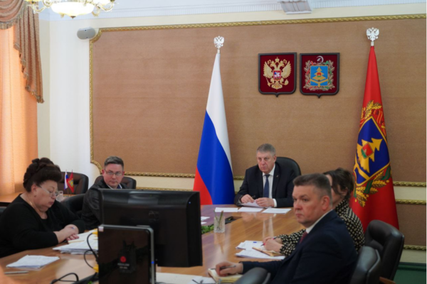 Путин поручил разработать программу восстановления пострадавших районов Курщины, Белгородчины и Брянщины