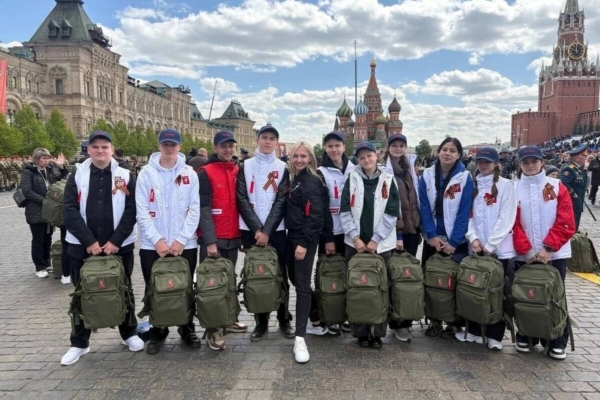 Студент брянского аграрного техникума был на параде Победы в Москве