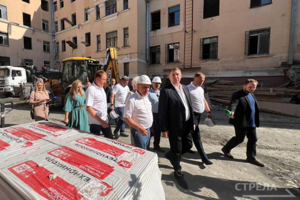 Губернатор Александр Богомаз побывал на площадке филиала Сеченовки в Брянске