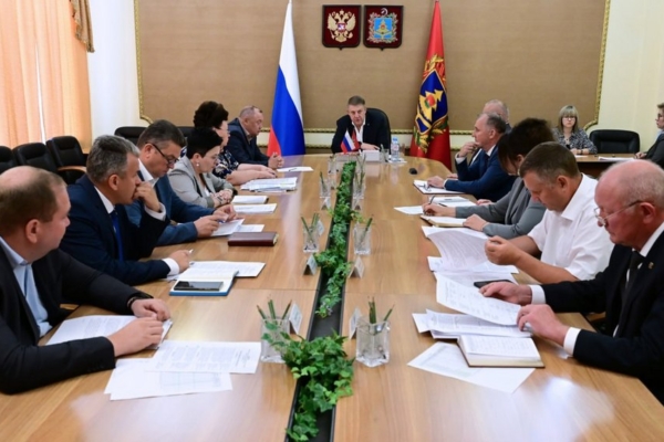 Более 144 тысяч ветеранов получают господдержку в Брянской области