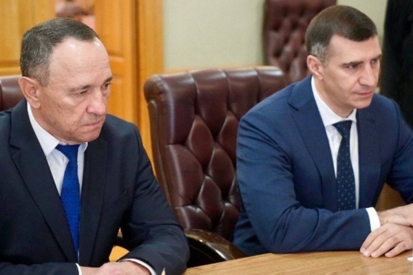 Александр Богомаз и Борис Эбзеев обсудили вопросы функционирования электросетевого комплекса Брянской области