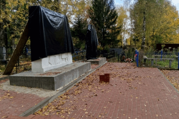 В брянском посёлке Бежичи сделали площадку для посетителей воинского мемориала