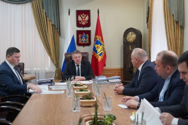 Александр Богомаз встретился с гендиректором «Газпром межрегионгаз Брянск» Алексеем Киреенко