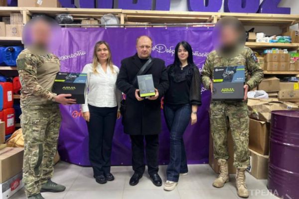 В Брянске бойцам СВО вручили спецтехнику