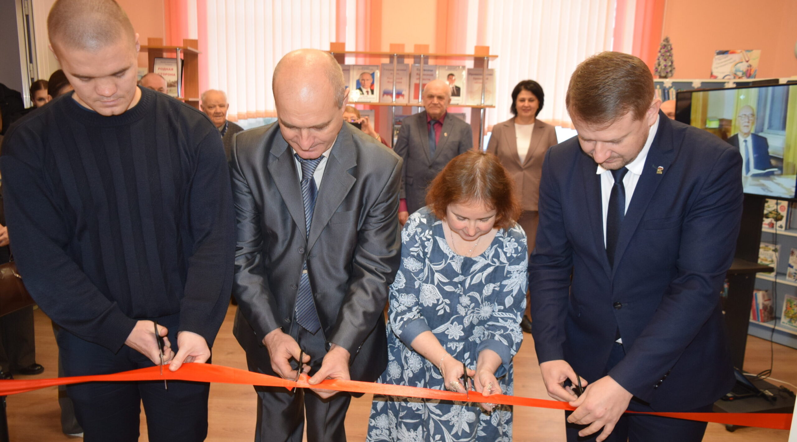 В Выгоничском районе торжественно отметили 115-й день с рождения Н.М. Грибачева