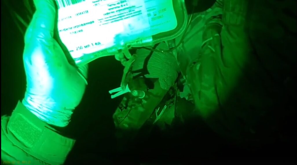 Как на фронте применяют лиофилизированную плазму из Брянска