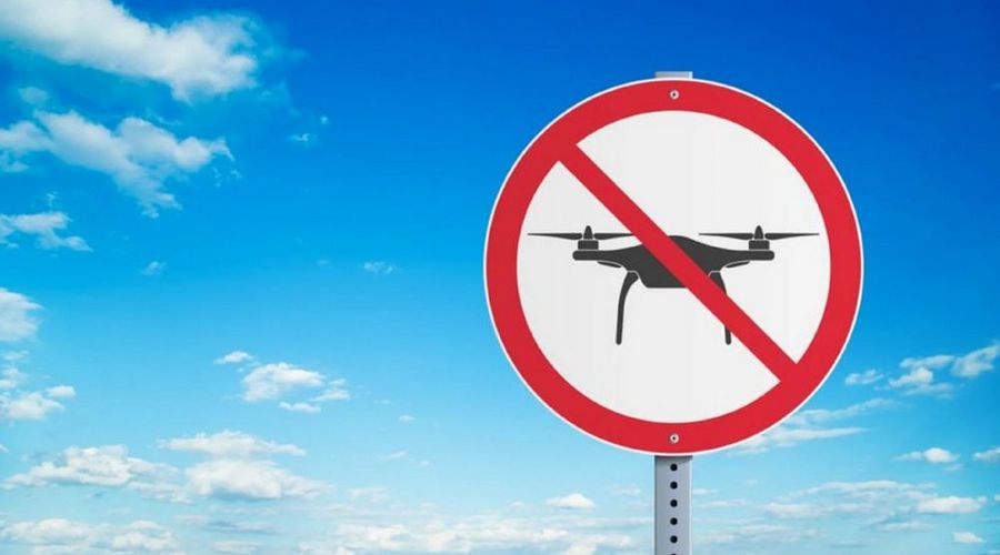 Не помогай врагу!