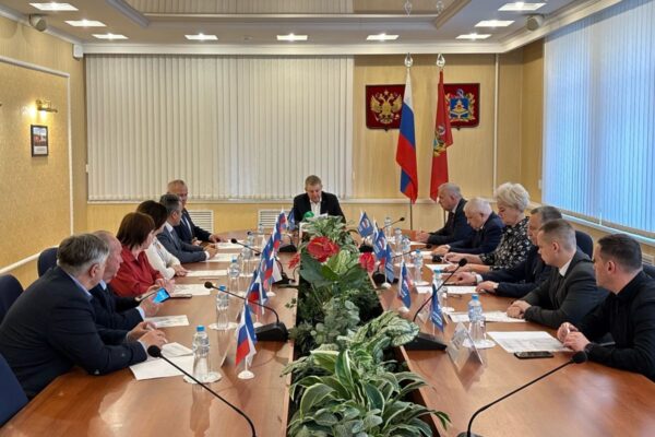 На участие в предварительном голосовании Единой России зарегистрирован председатель комитета Государственной Думы Олег Матыцин