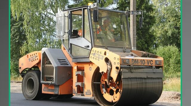 По нацпроекту в Брянске капитально отремонтируют более 30 важных участков дорог