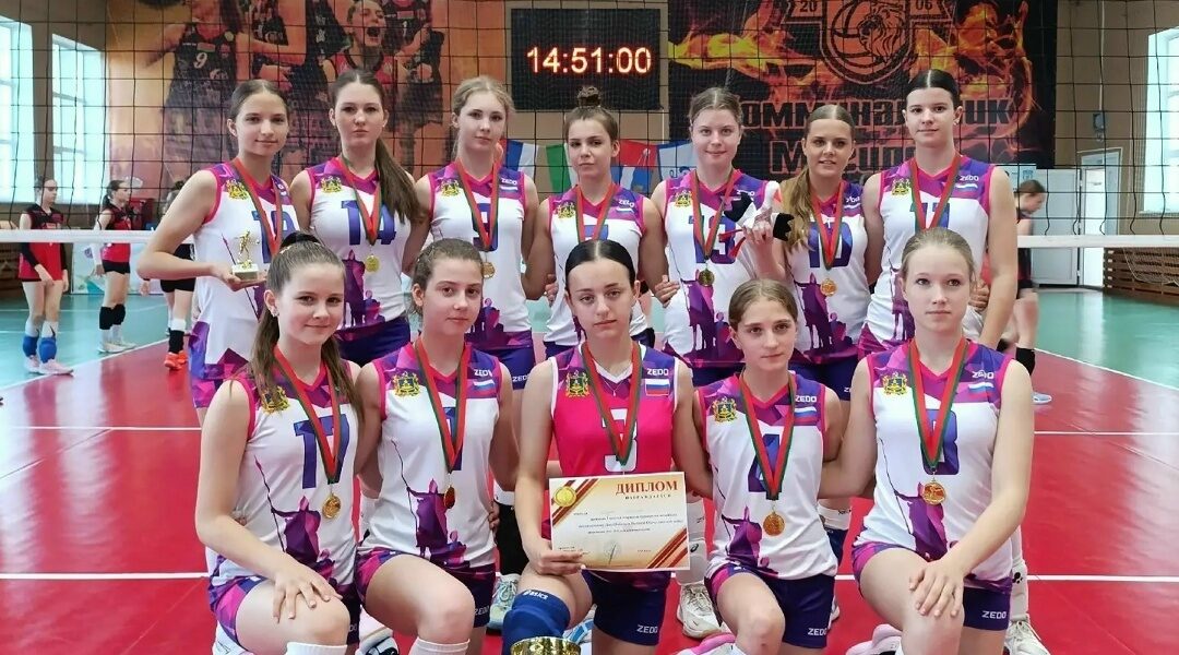 В Могилёве прошел турнир по волейболу, посвящённый Дню Победы