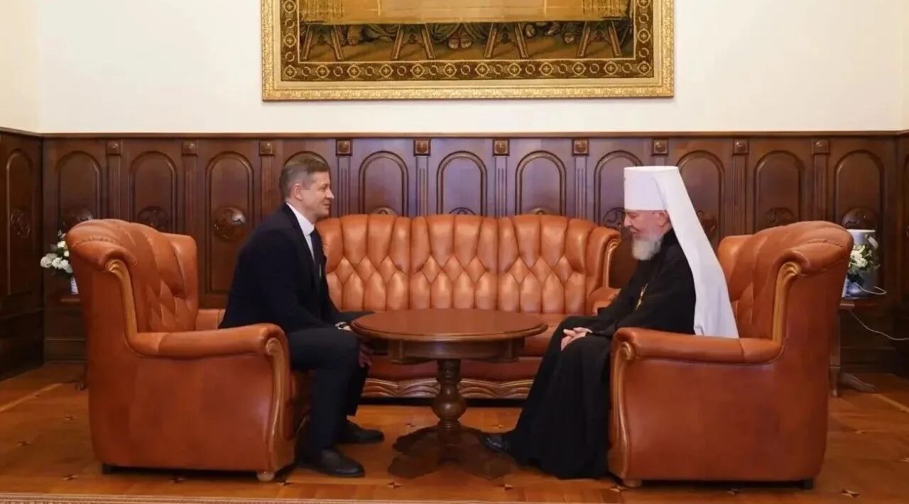 Врио Губернатора Брянской области Егор Ковальчук встретился с Митрополитом Александром