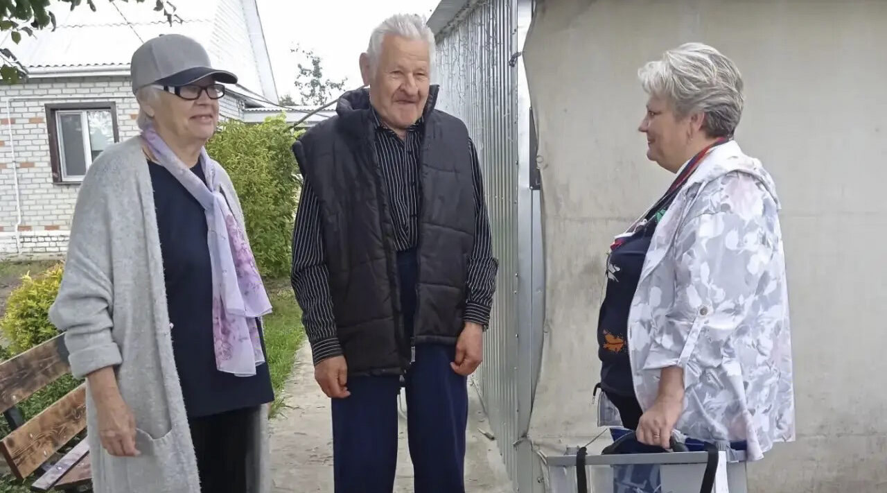 Не просто процедура, а знак уважения: голосование на дому